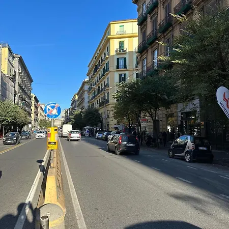 Apartamento Alesuite Nápoles